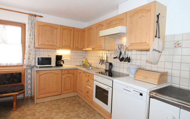 Katharina - Photo 10